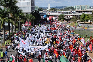 A luta de Classes, a unidade e os cães de guarda da burguesia