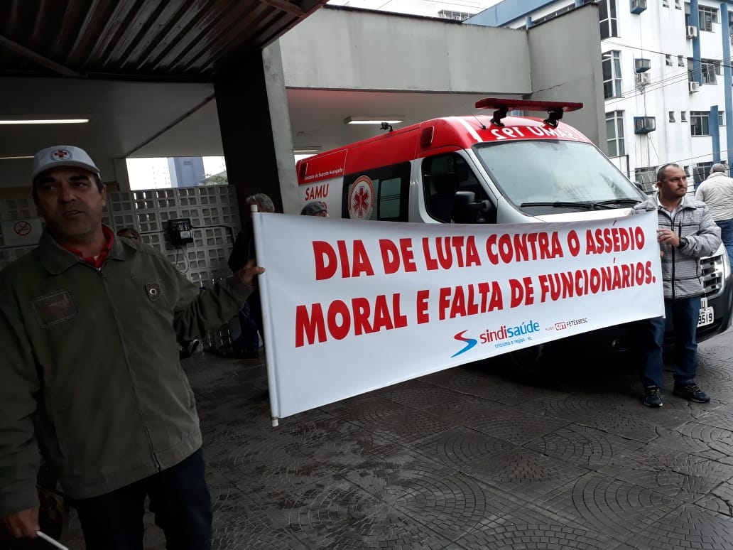 Protesto no PS do São José por mais funcionários