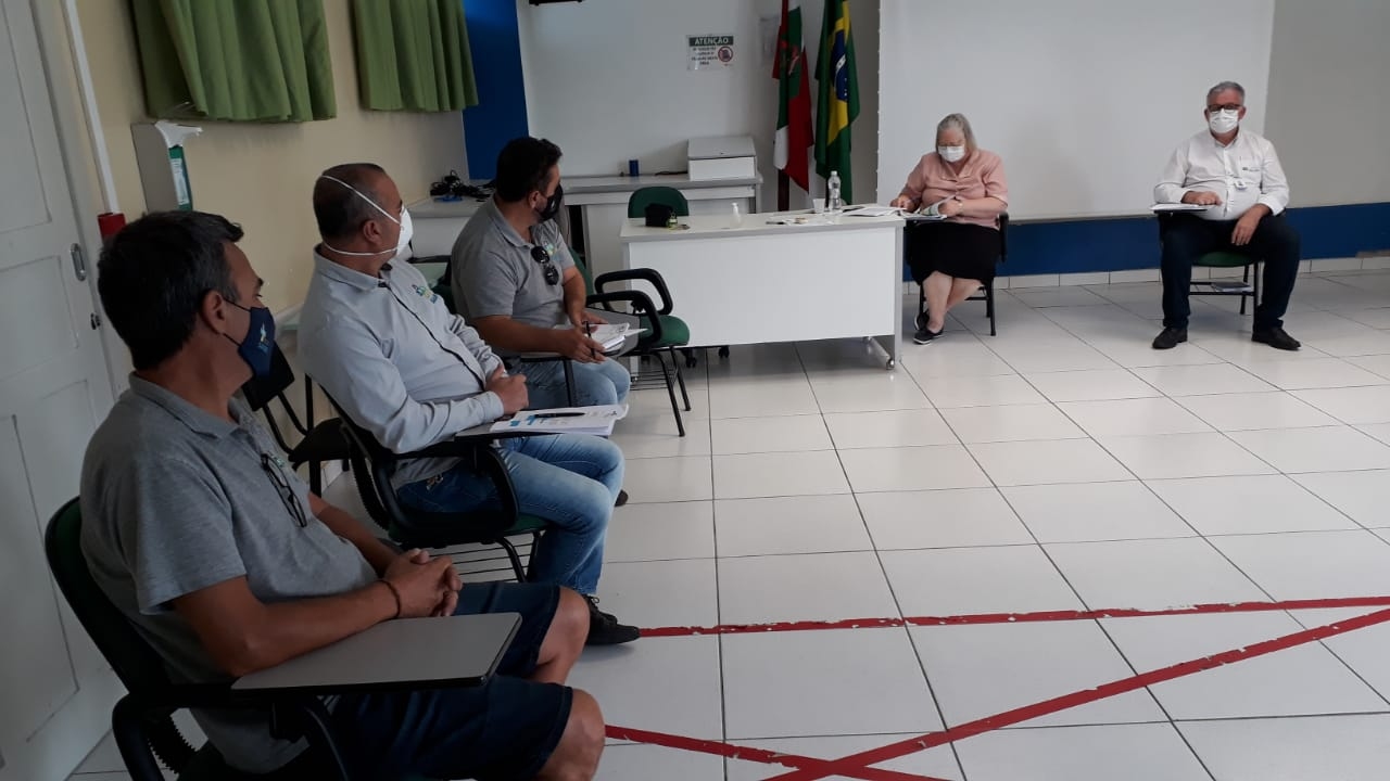 Sem avanços na primeira rodada de negociação dos trabalhadores da saúde com o Sindicato Patronal
