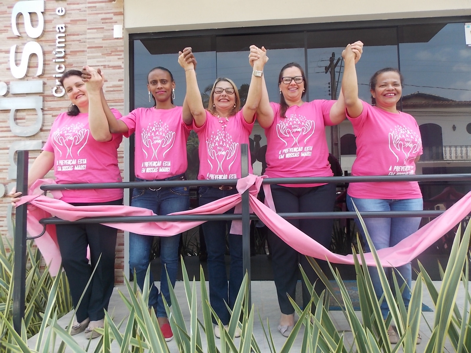 Sindisaúde unido contra o câncer de mama