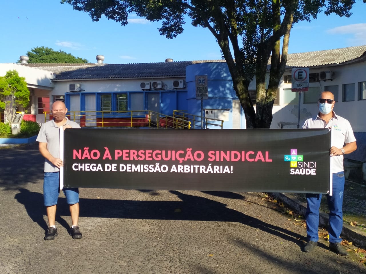 Perseguição  sindical  - Sindicato protesta  no  Hospital Santa Catarina 