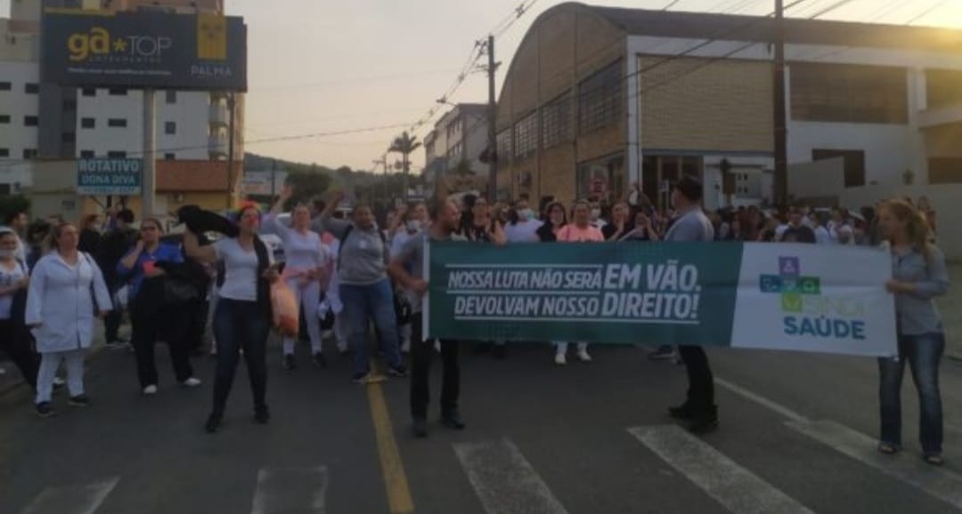 É Fake News que Senado aprovou projeto de lei para não pagar piso de enfermagem