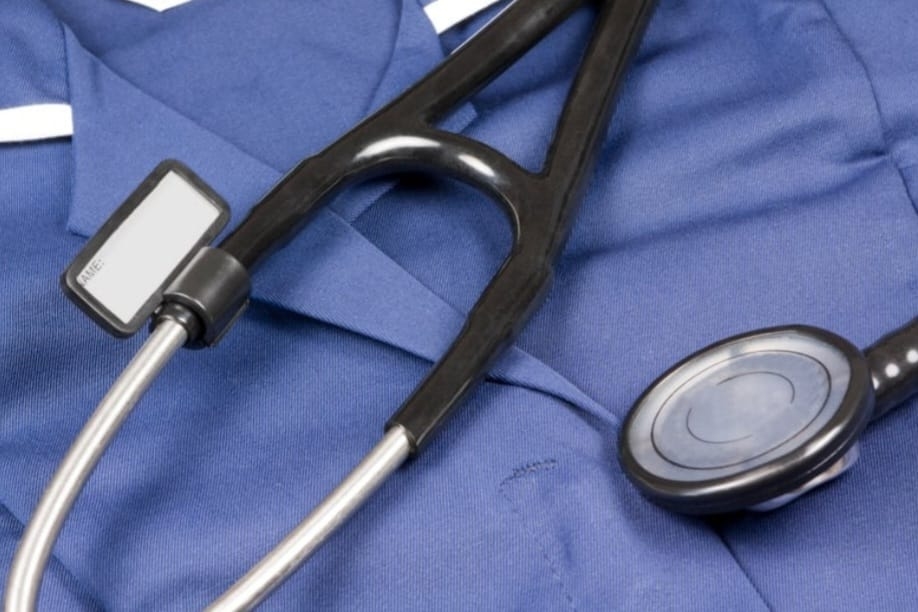 Atenção trablhadores da enfermagem - Sindisaúde Criciúma cobra esclarecimentos sobre pagamento do 13º salário 