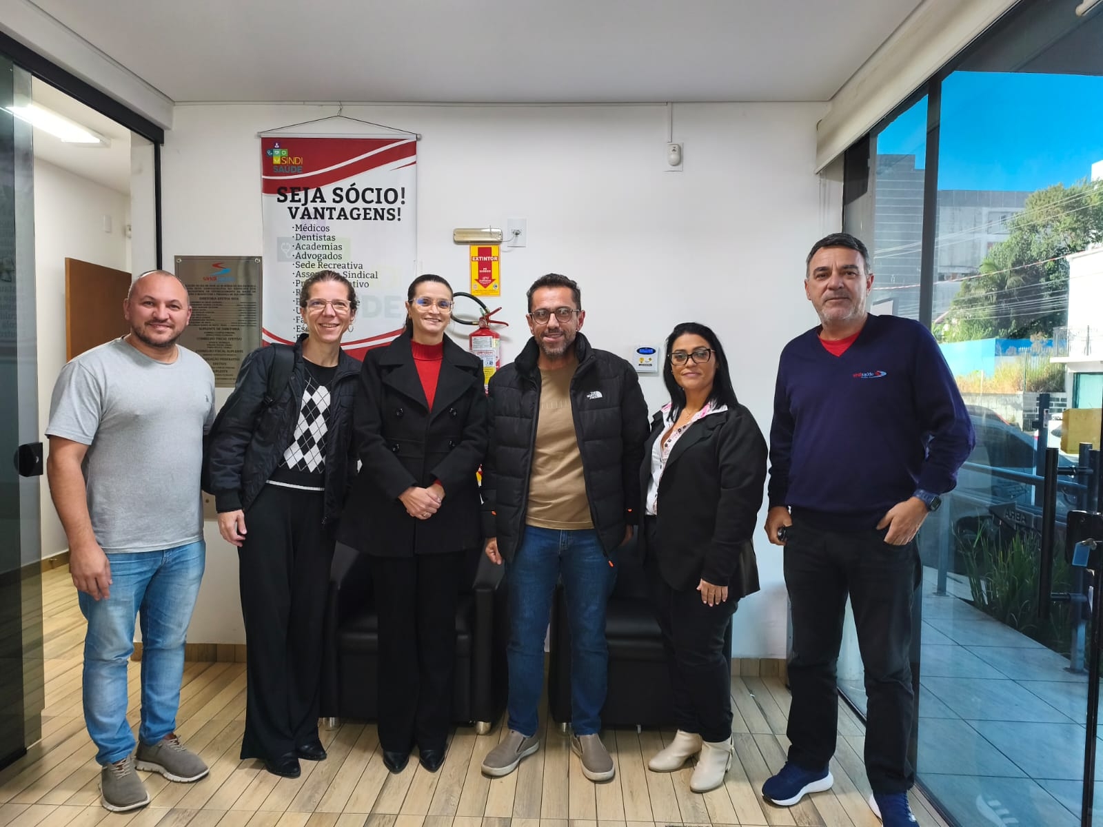  Sindisaúde debate rescisões dos trabalhadores do Hospital Materno Infantil Santa Catarina com representante do Governo do Estado