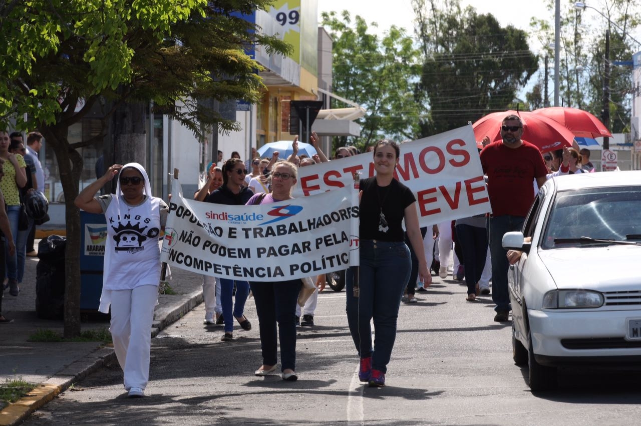Funcionários do HRA suspendem greve